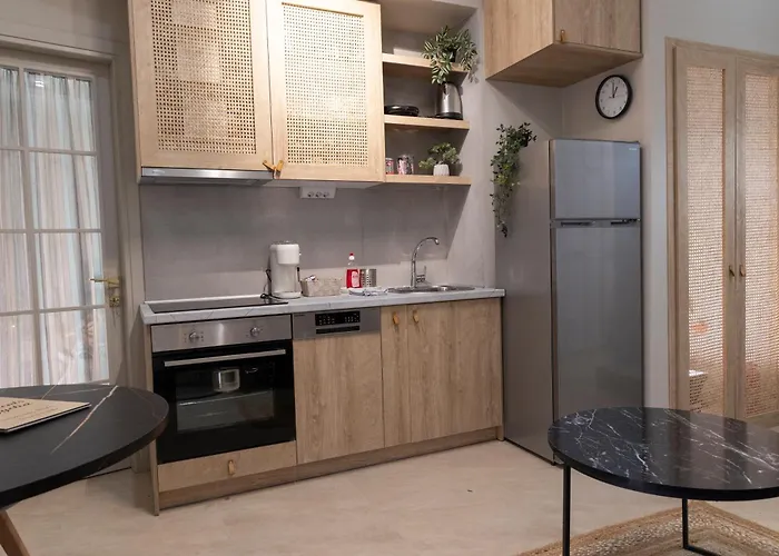 Evaggelia\'S Apartment 6 Small Diamont
